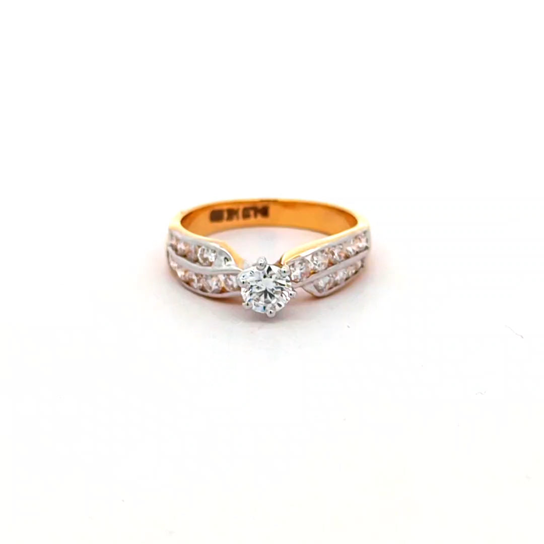 DIAMOND RING
