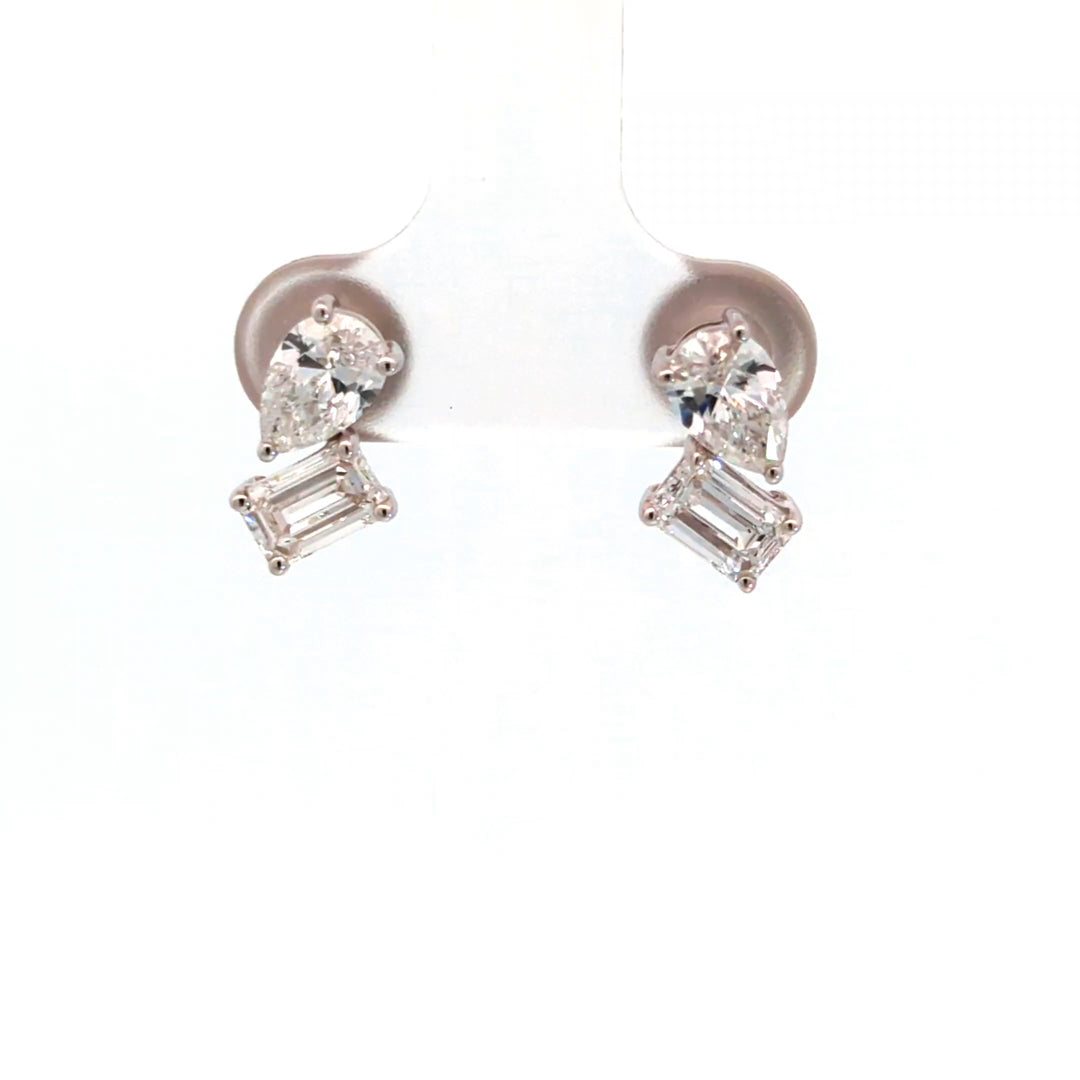 DIAMOND EARRING