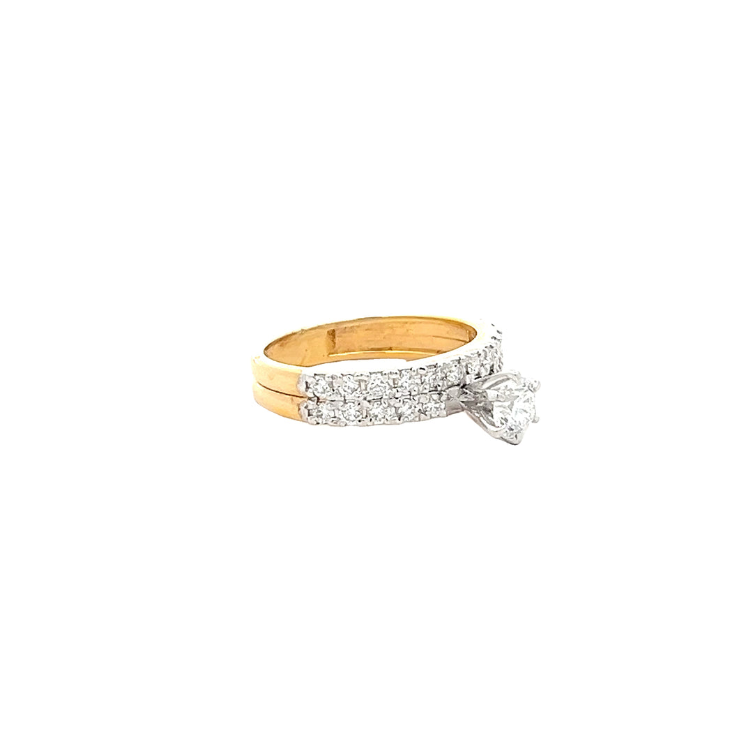 DIAMOND RING