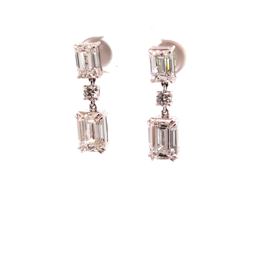 DIAMOND EARRING