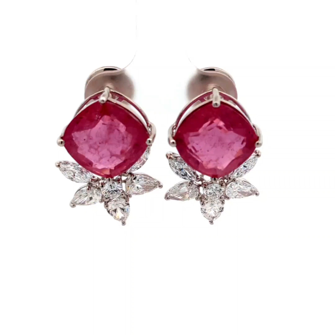 DIAMOND EARRING
