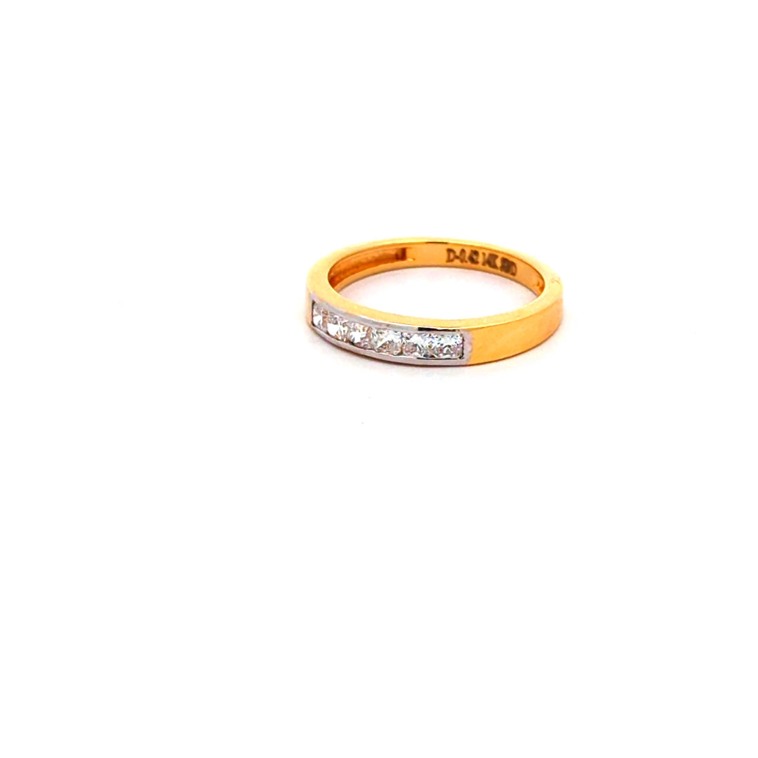 DIAMOND RING
