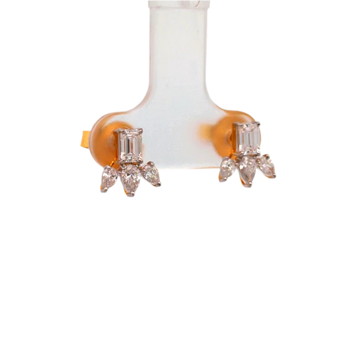 DIAMOND EARRING