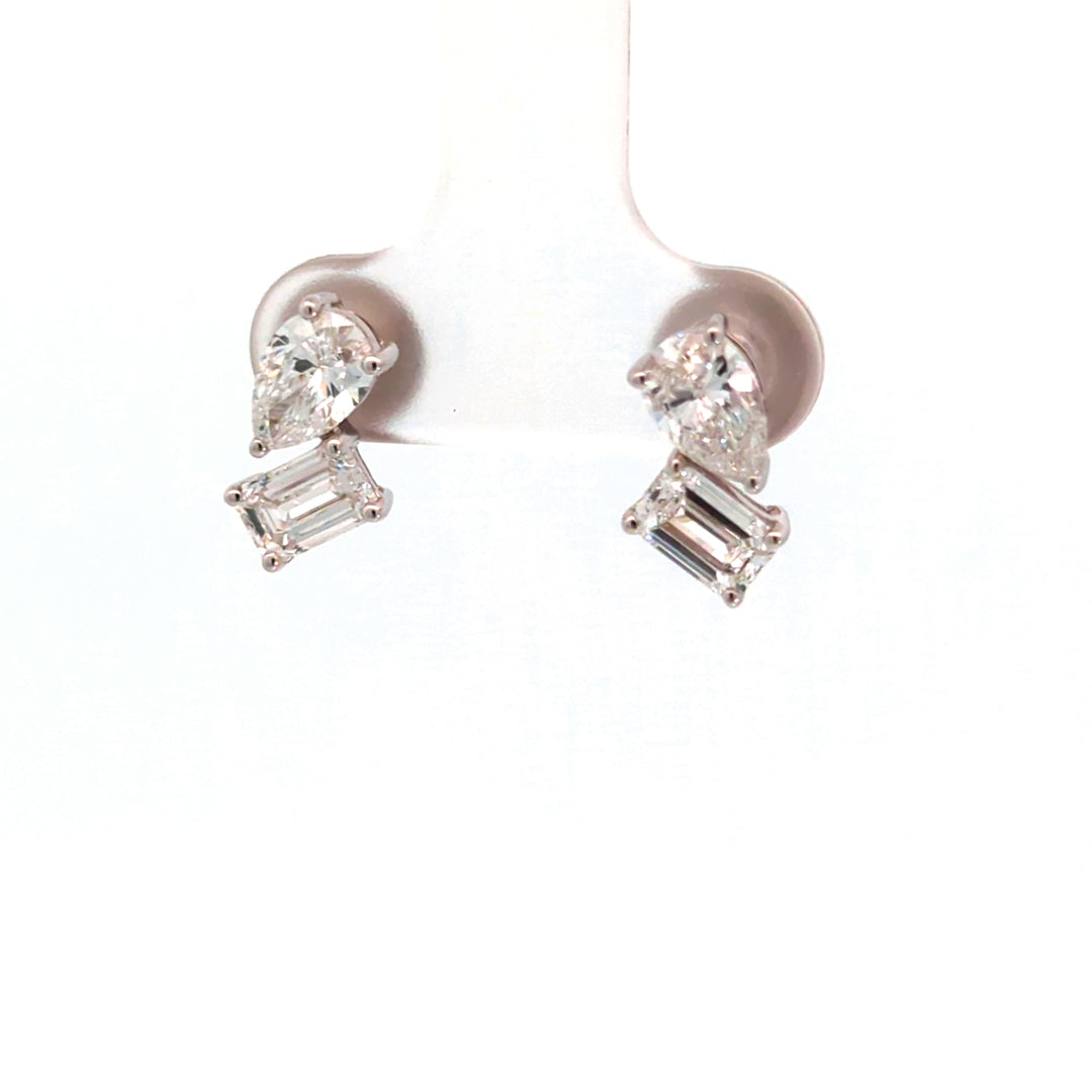 DIAMOND EARRING