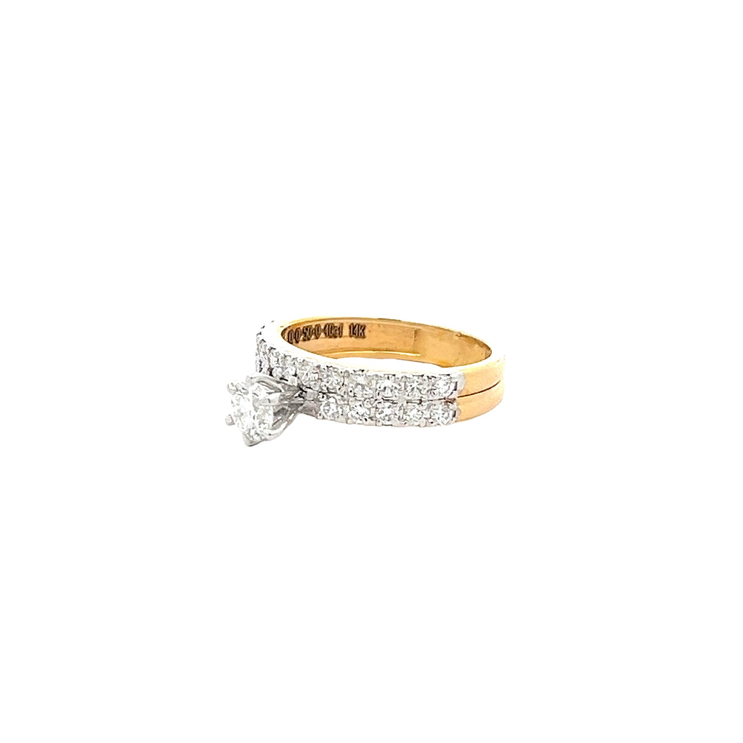 DIAMOND RING