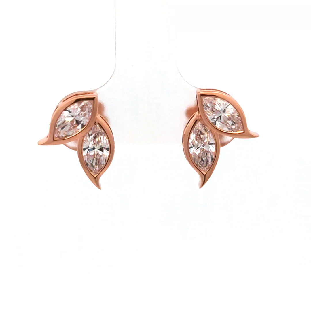DIAMOND EARRING