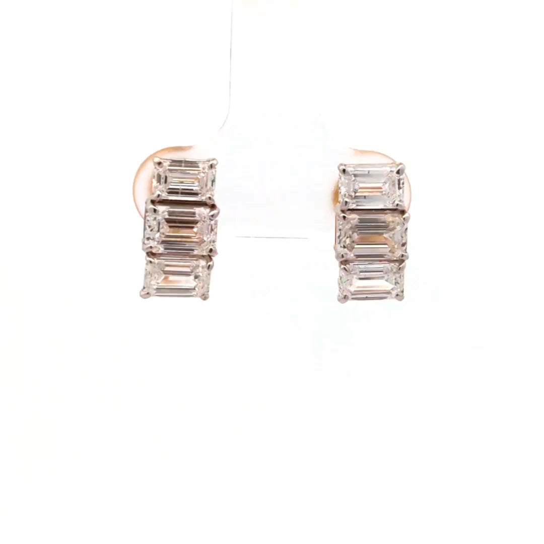 DIAMOND EARRING