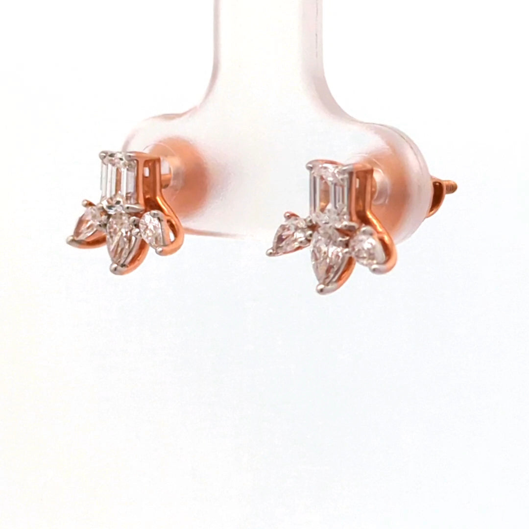 DIAMOND EARRING
