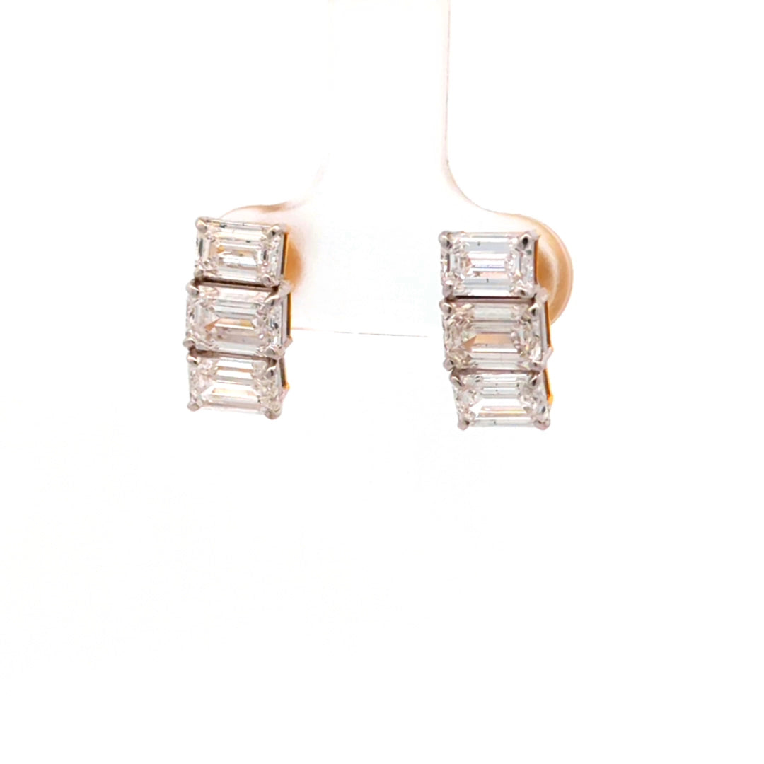 DIAMOND EARRING