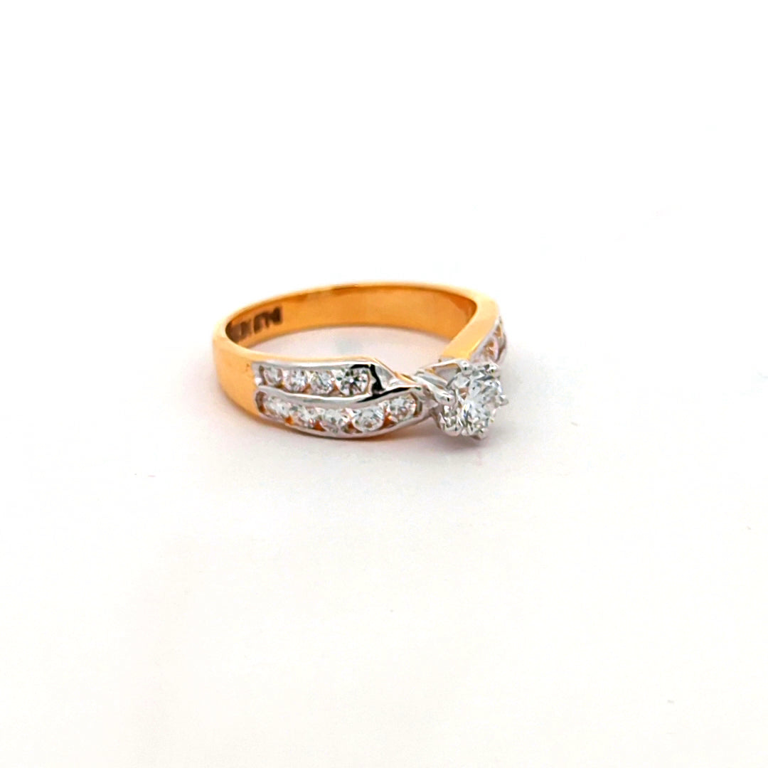 DIAMOND RING