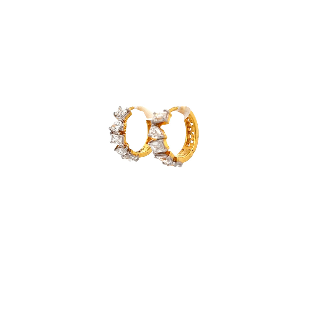 DIAMOND EARRING