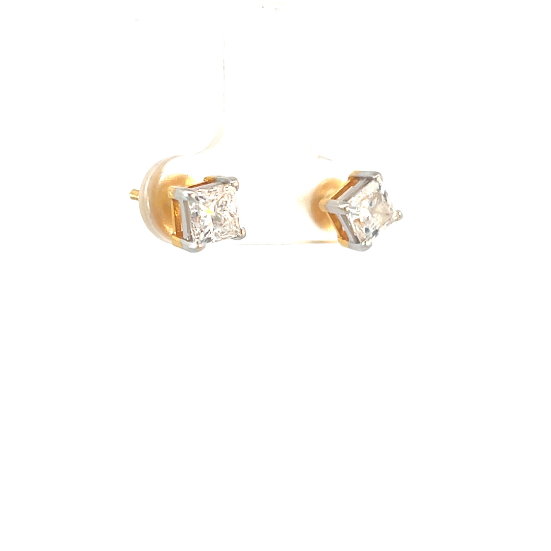 DIAMOND EARRING