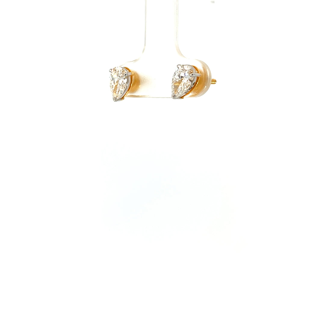 DIAMOND EARRING