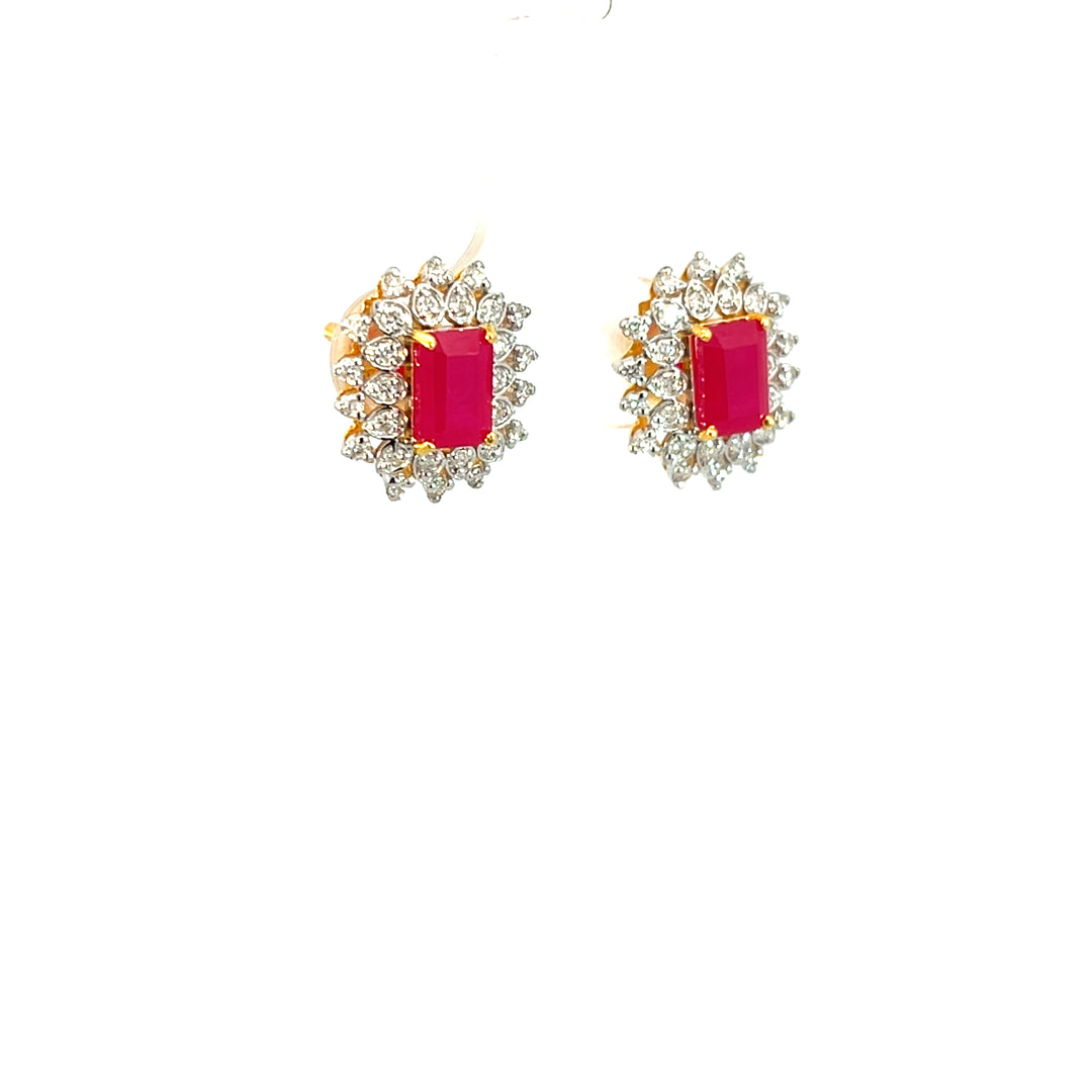 DIAMOND EARRING