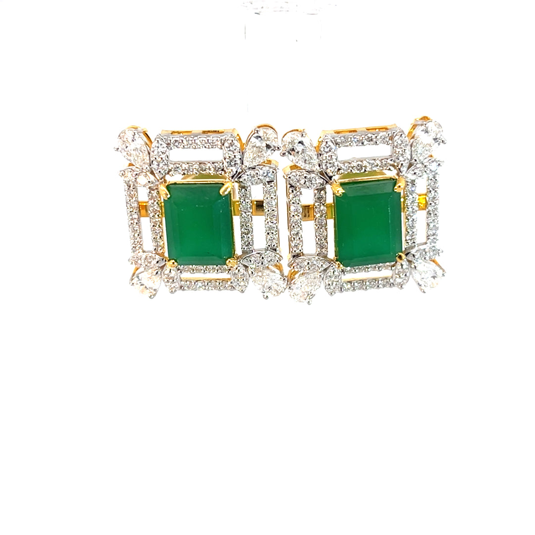 DIAMOND EARRING