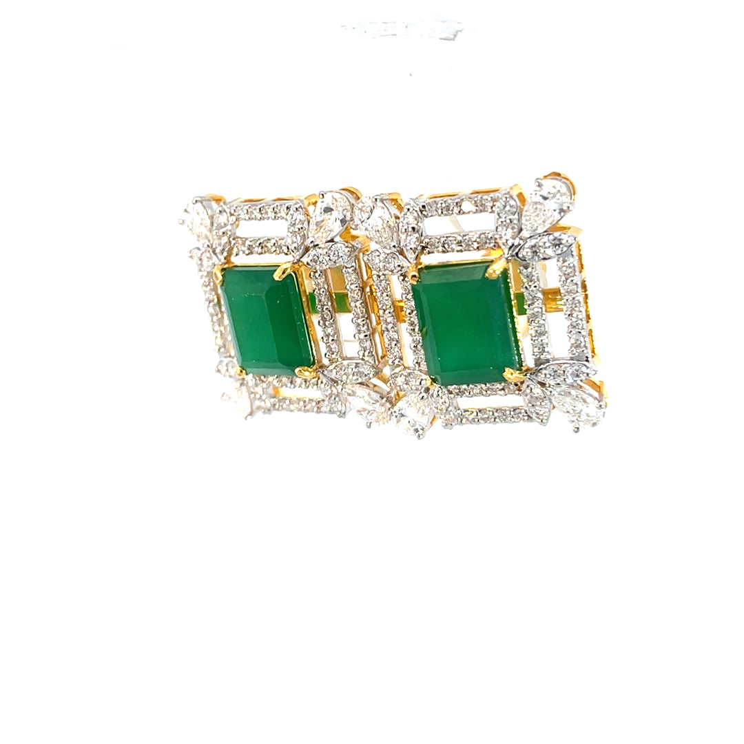 DIAMOND EARRING