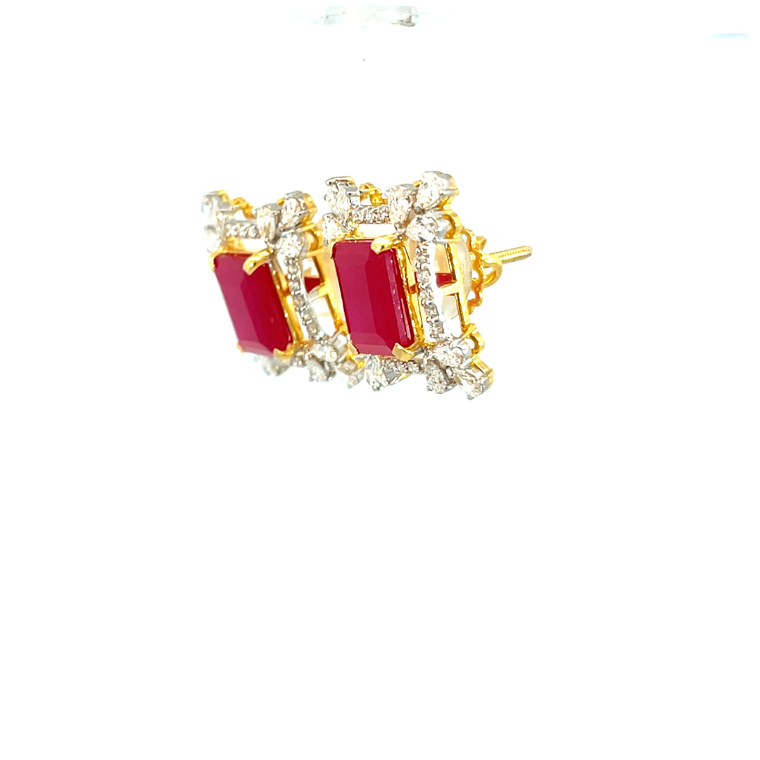DIAMOND EARRING