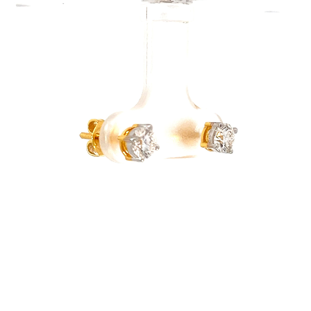 DIAMOND EARRING