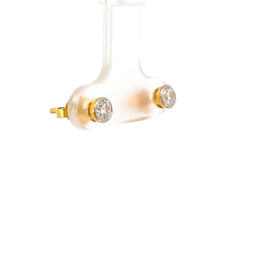 DIAMOND EARRING