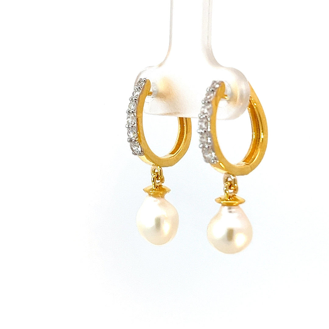 DIAMOND EARRING