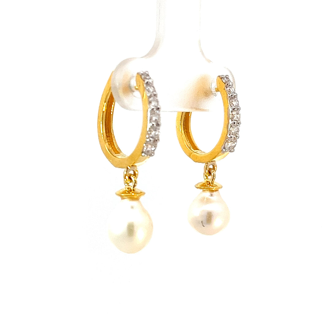 DIAMOND EARRING