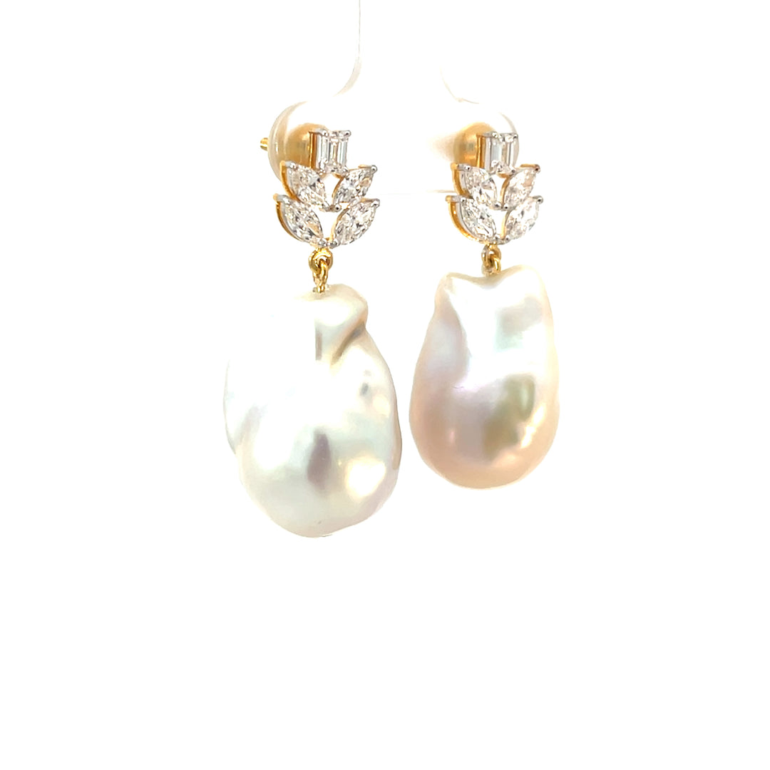 DIAMOND EARRING