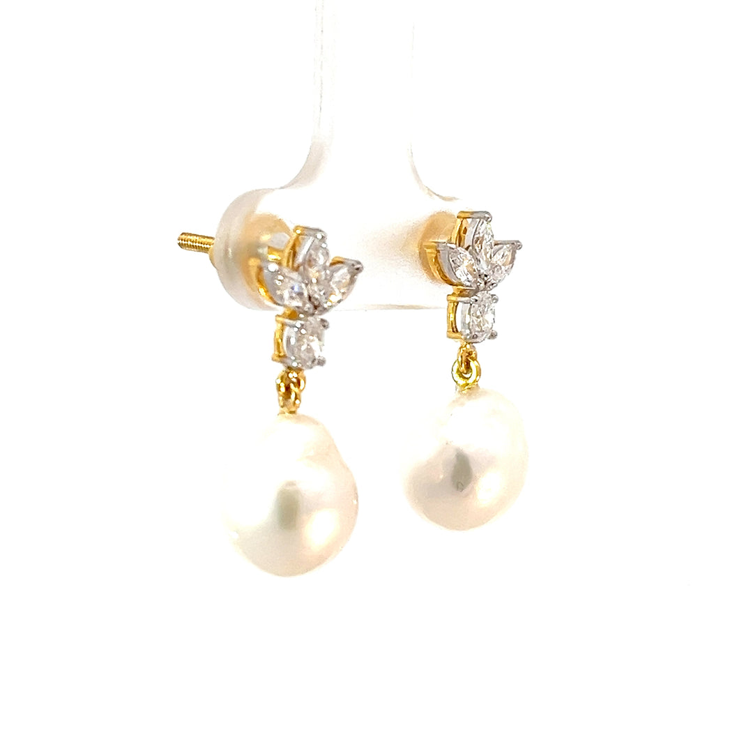 DIAMOND EARRING
