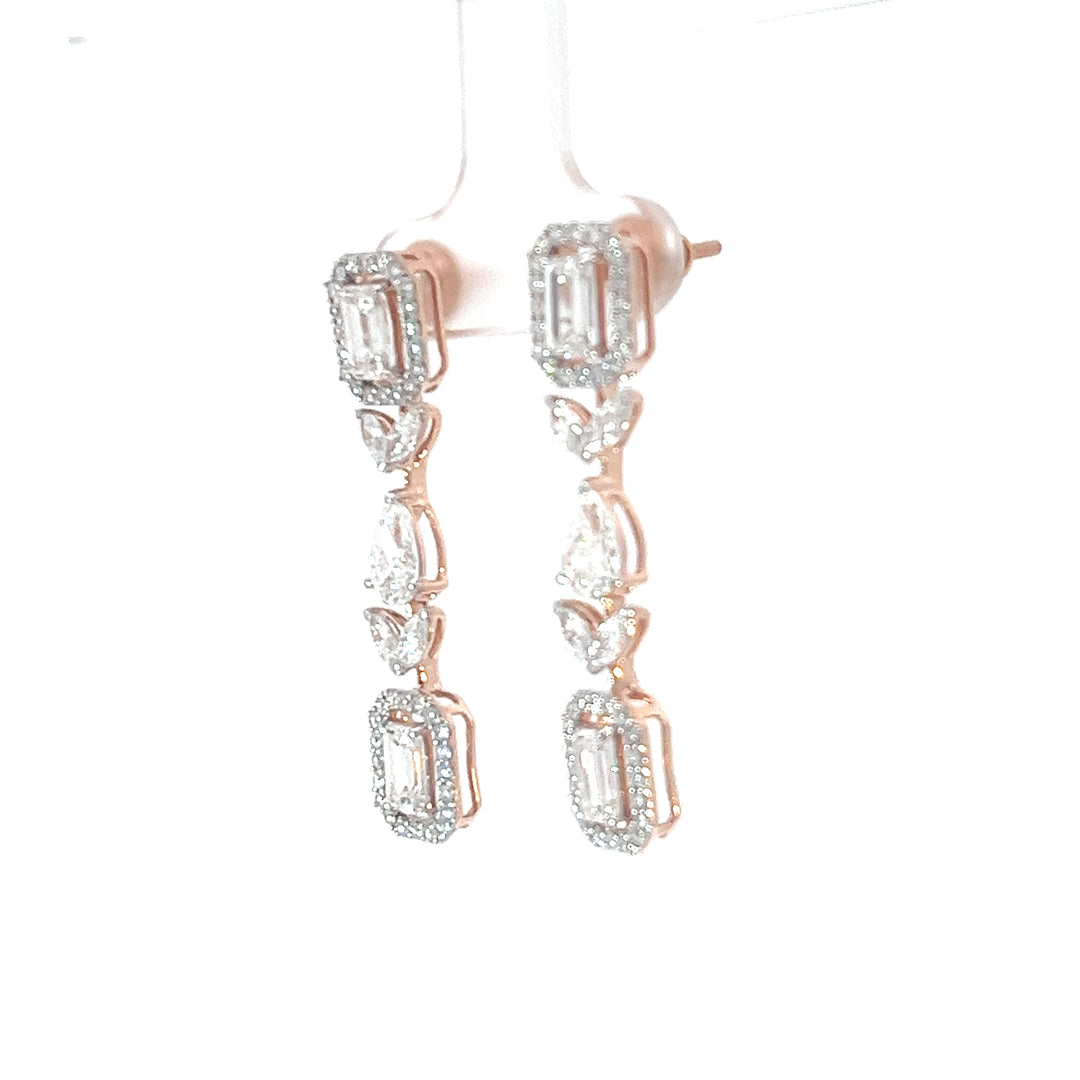 DIAMOND EARRING