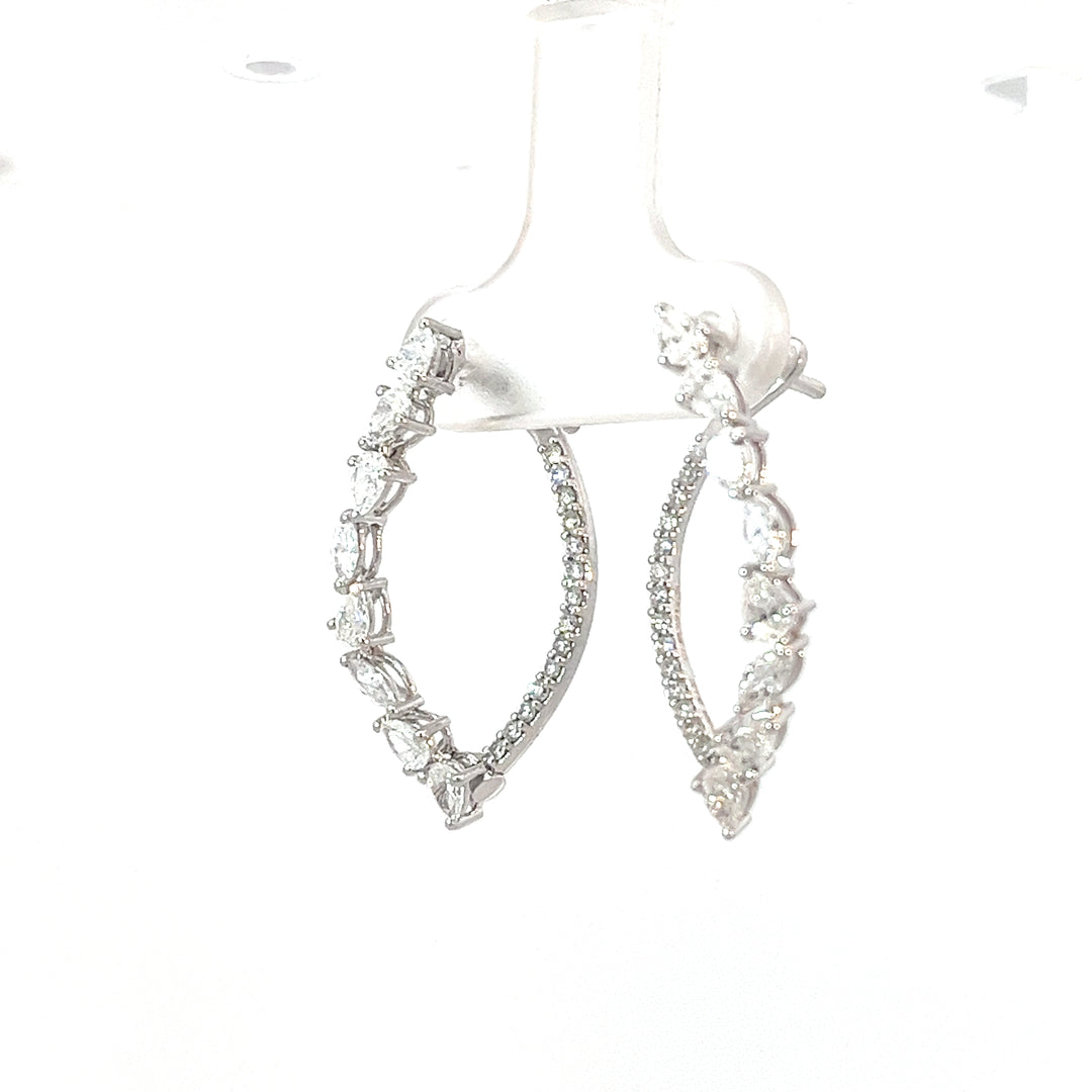 DIAMOND EARRING