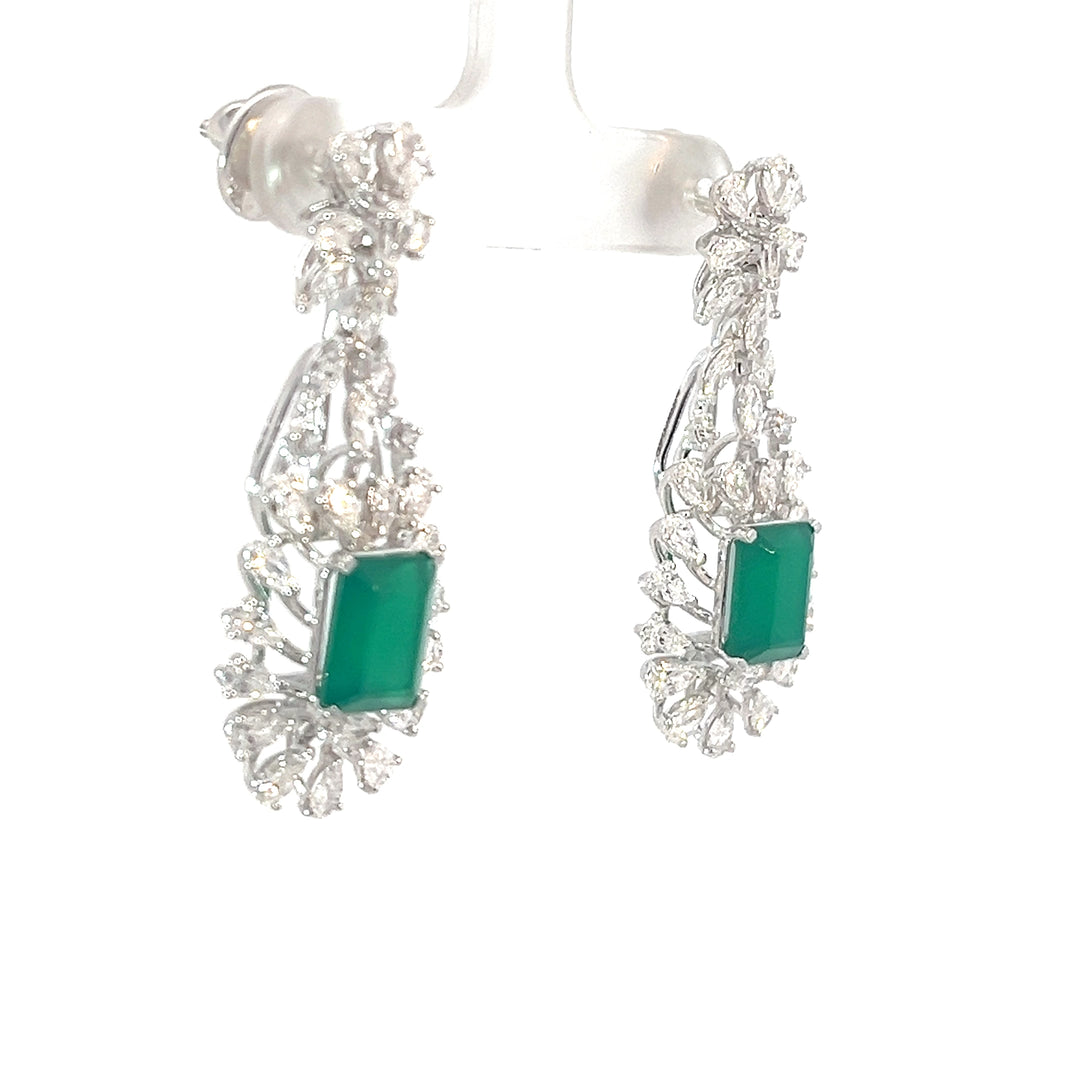 DIAMOND EARRING