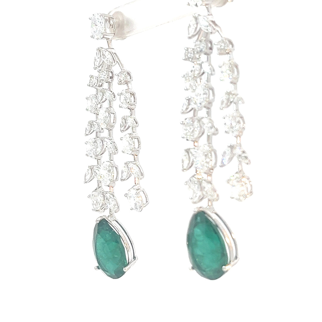 DIAMOND EARRING