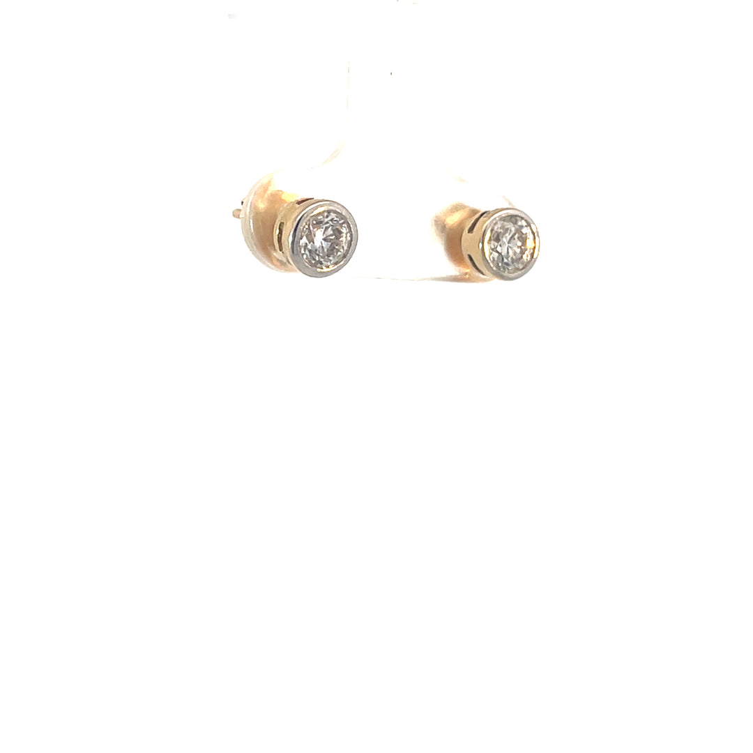 DIAMOND EARRING