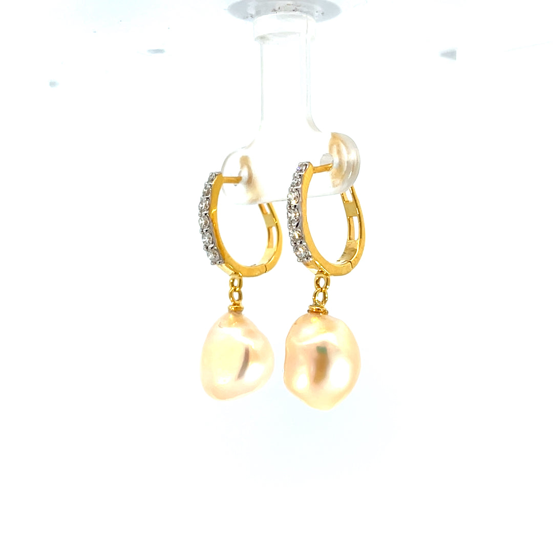 DIAMOND EARRING