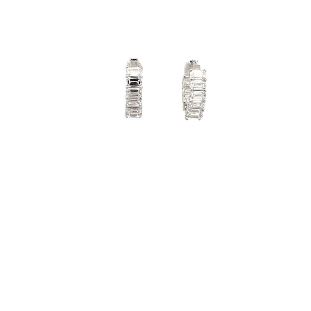 DIAMOND EARRING