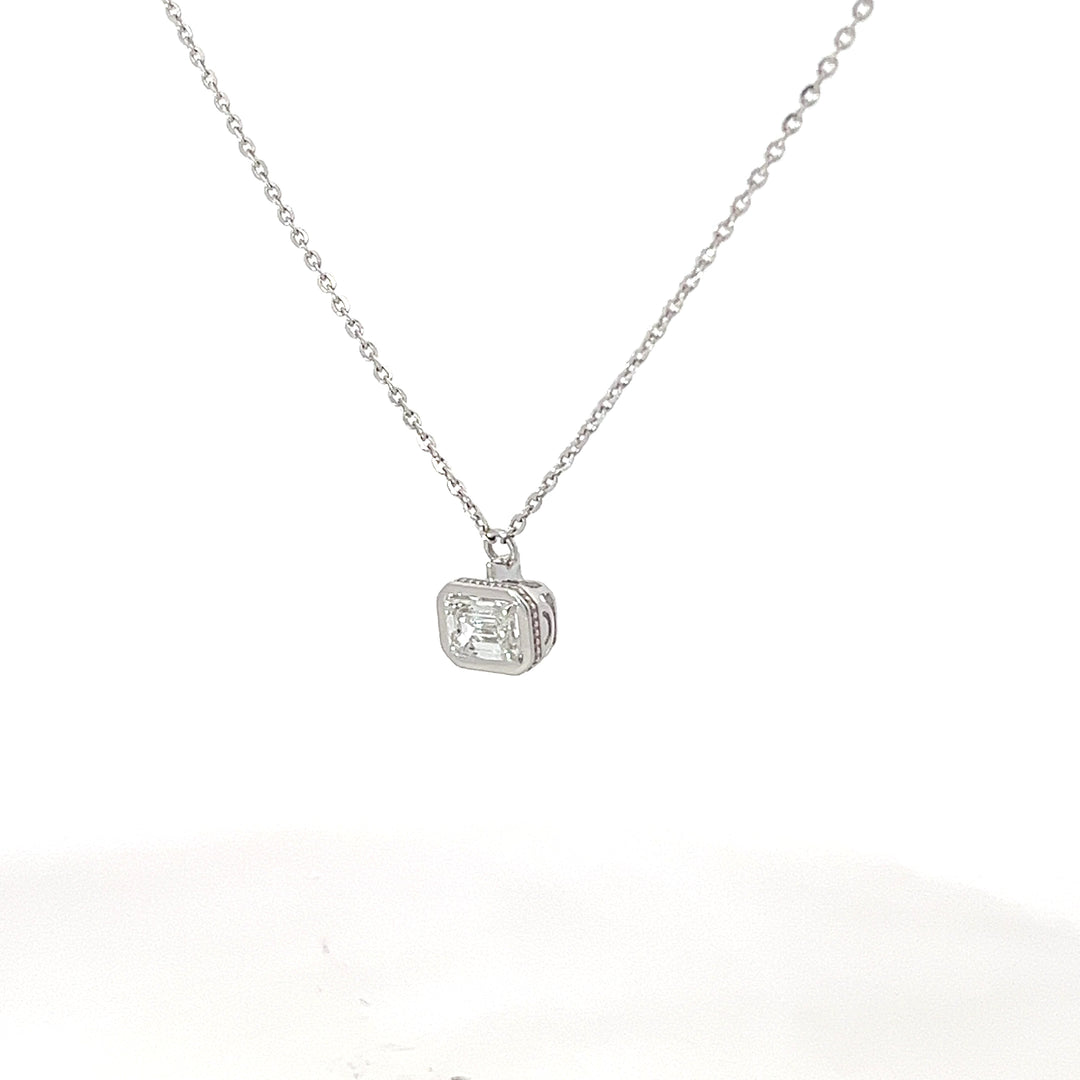 DIAMOND NECKLACE