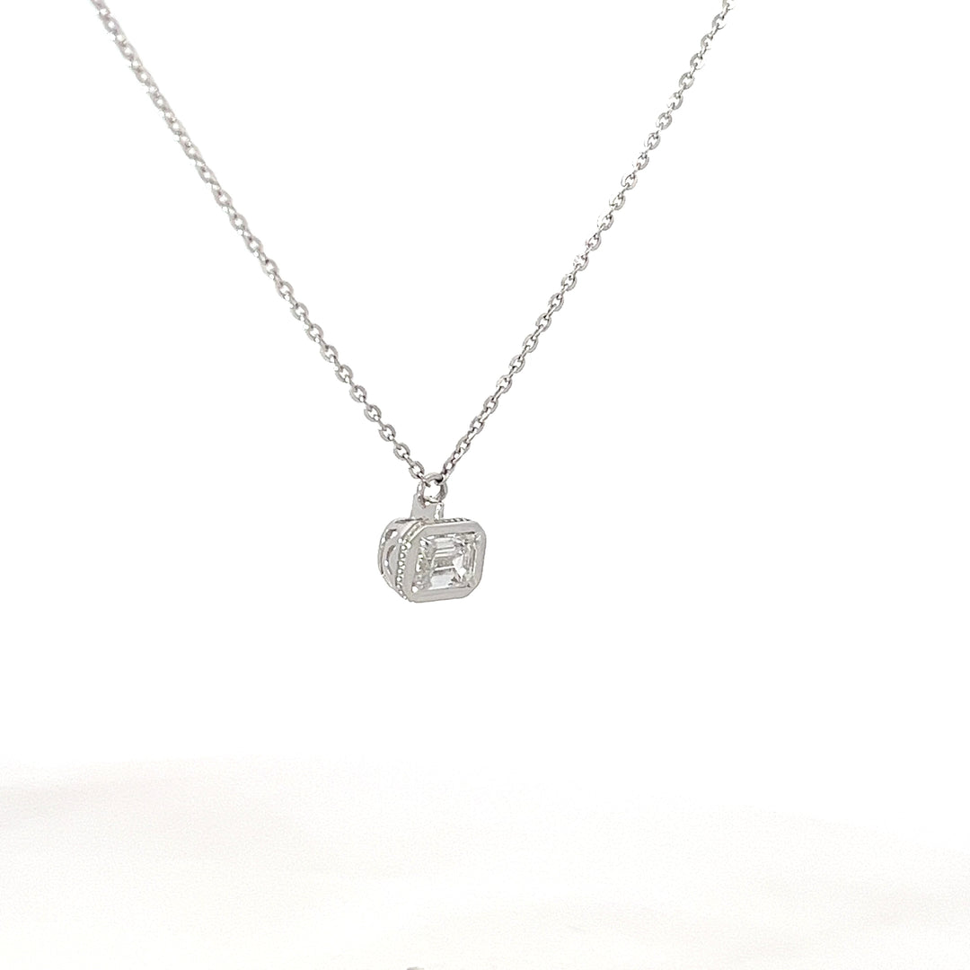 DIAMOND NECKLACE