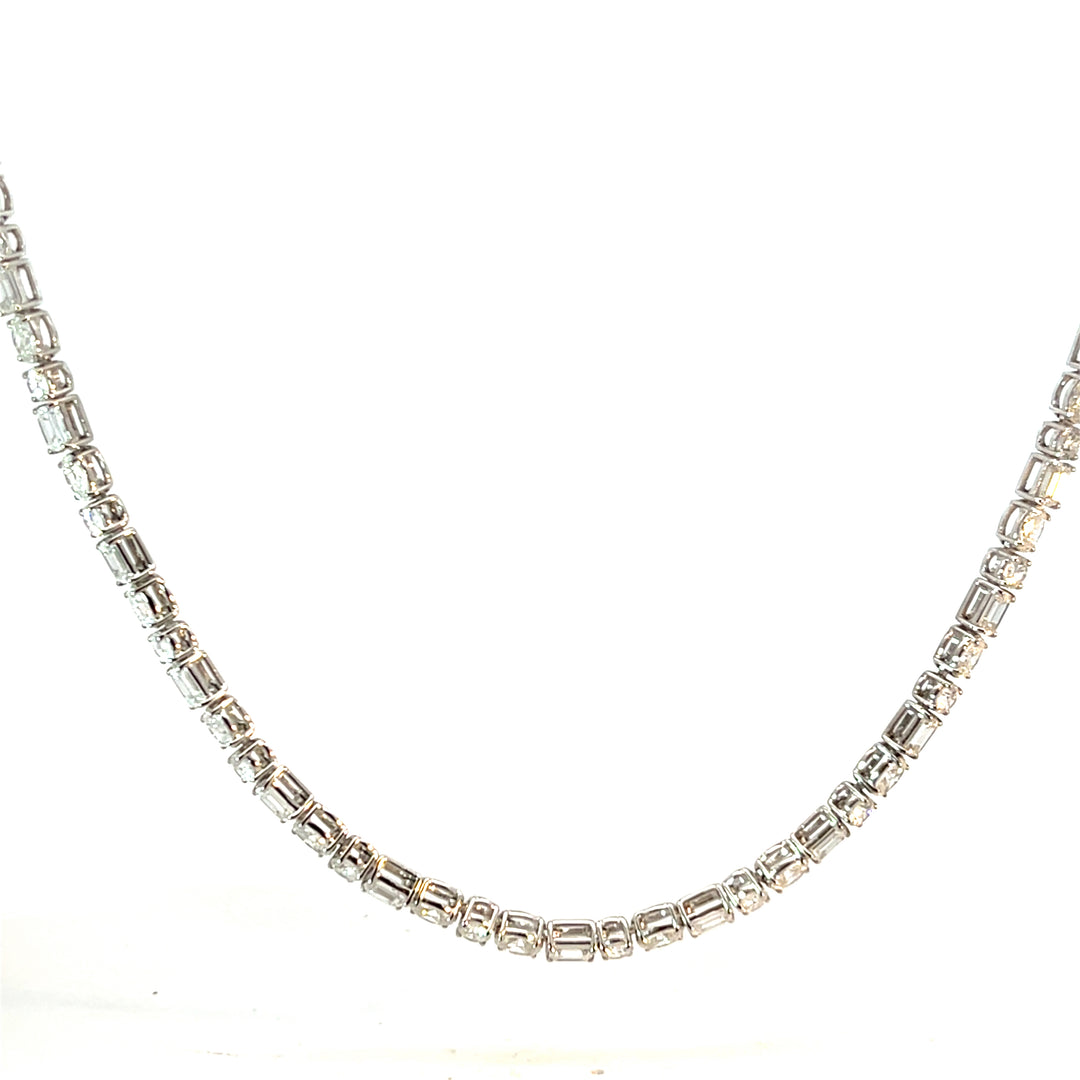 DIAMOND NECKLACE