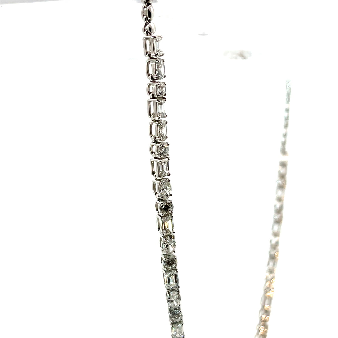 DIAMOND NECKLACE