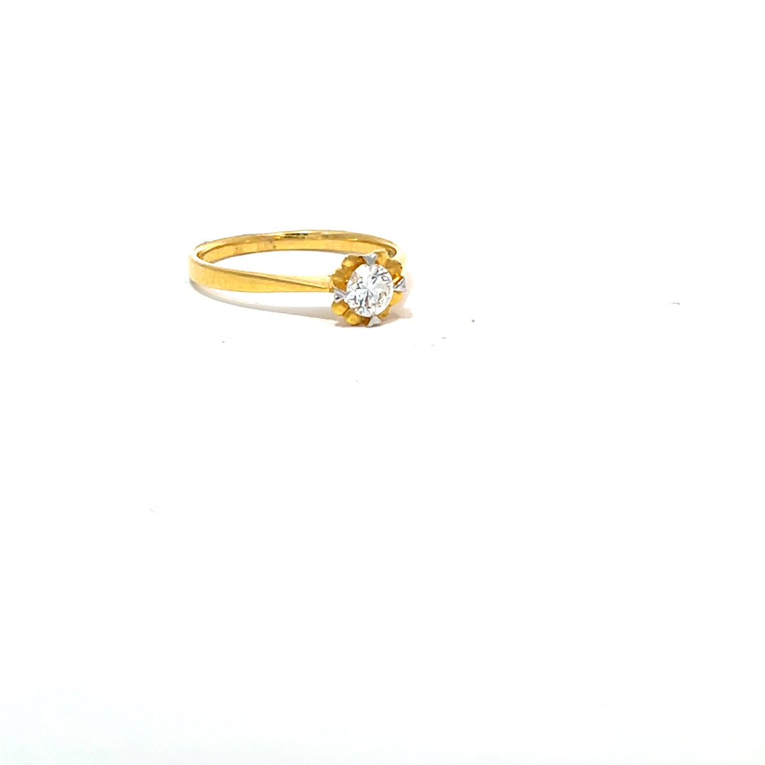 DIAMOND RING