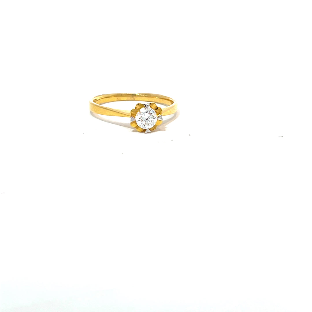 DIAMOND RING