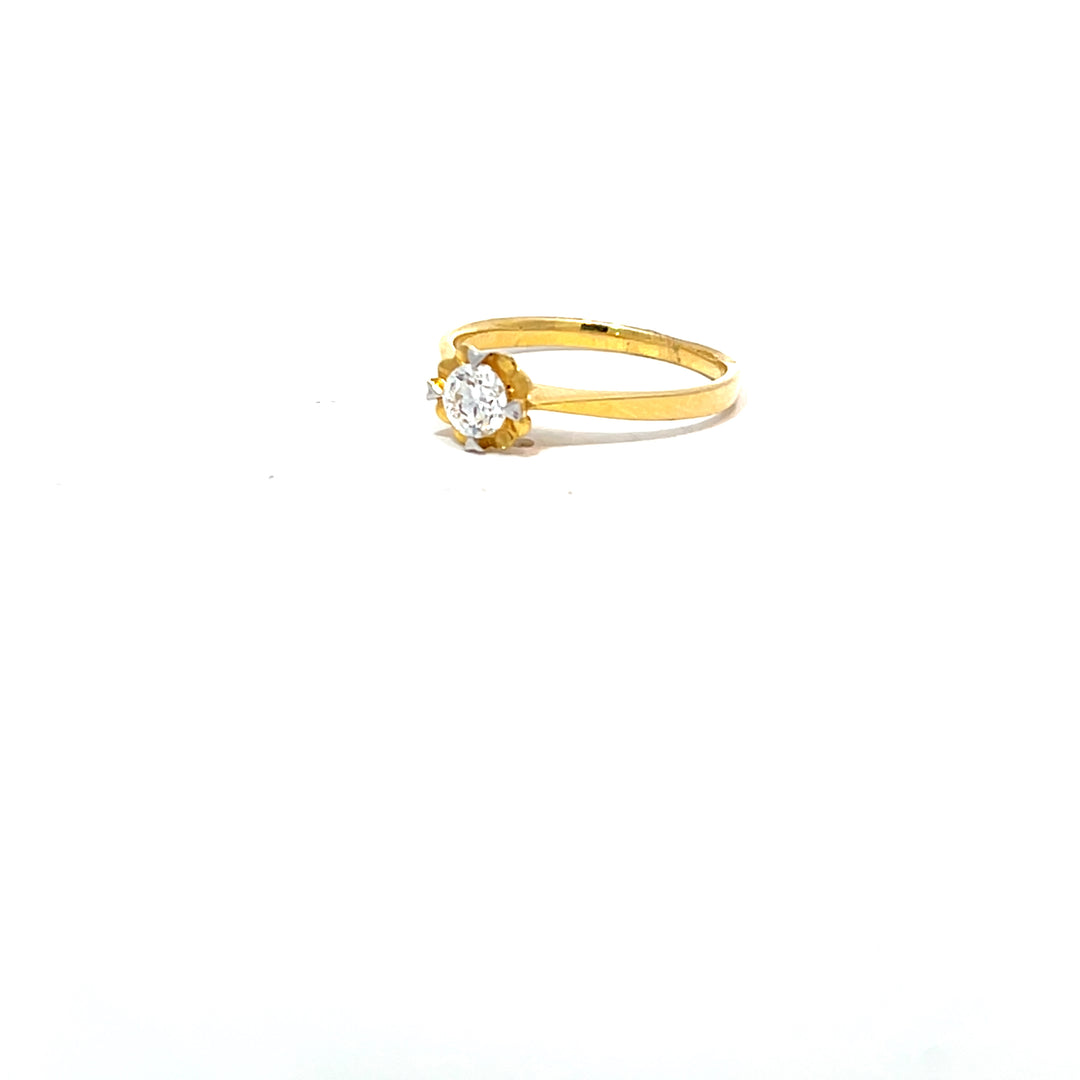 DIAMOND RING