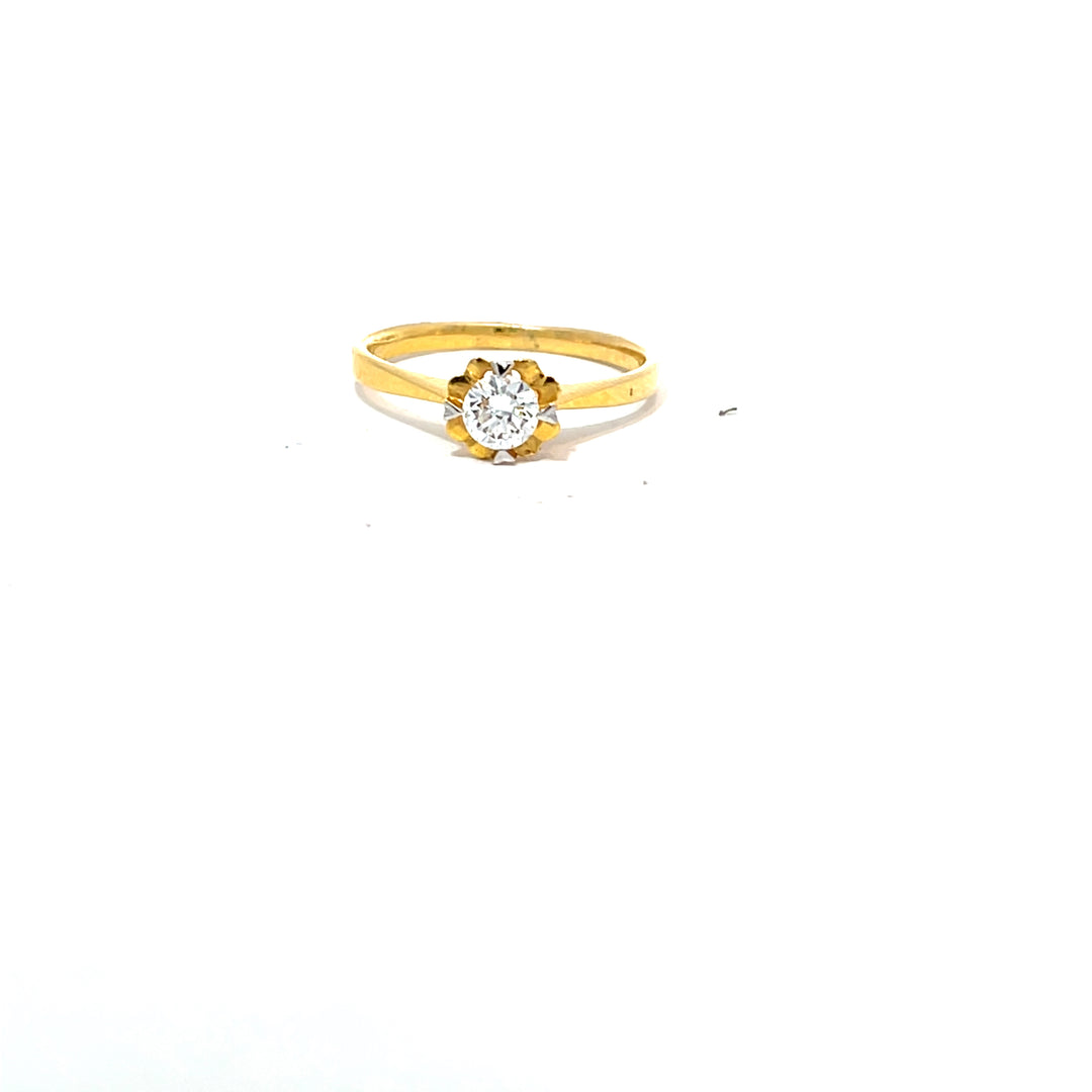 DIAMOND RING