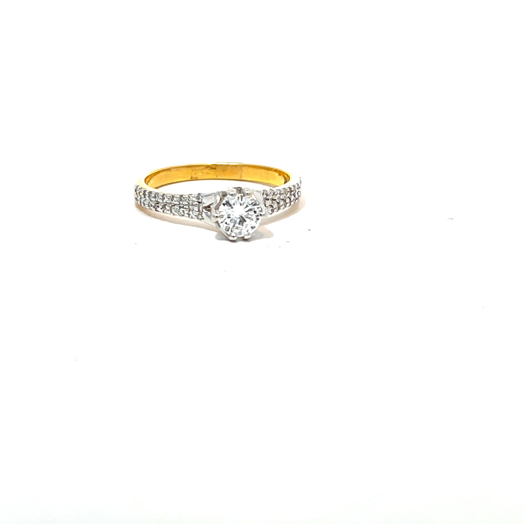 DIAMOND RING