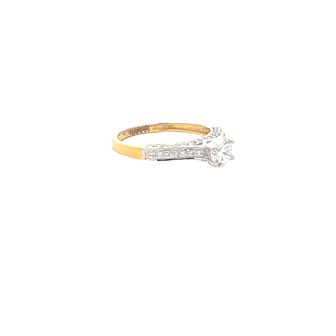 DIAMOND RING