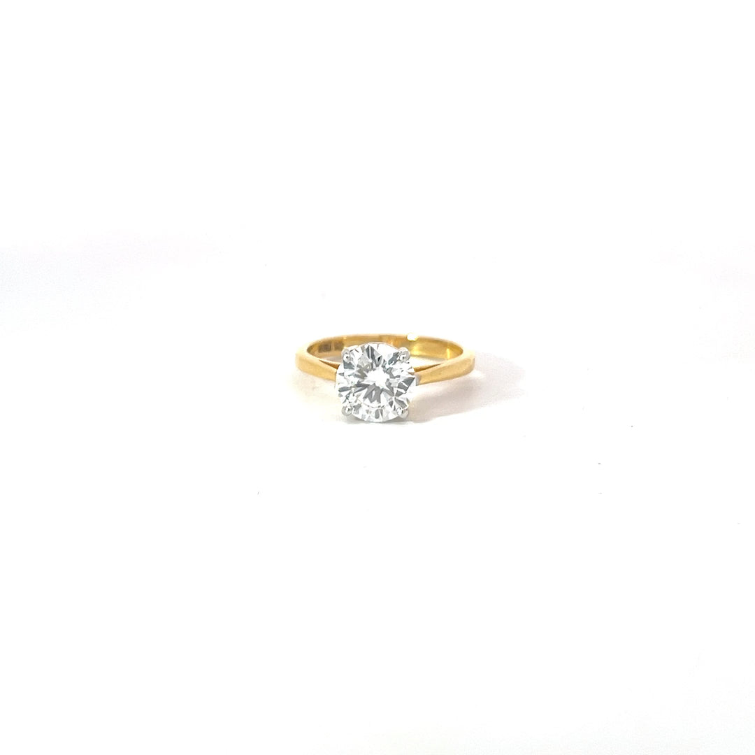DIAMOND RING