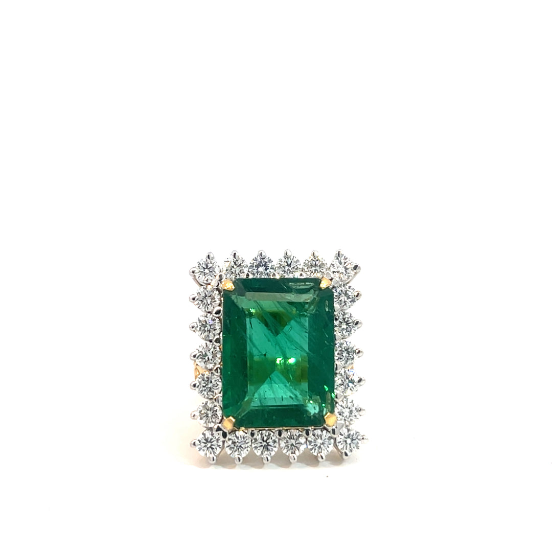 DIAMOND RING