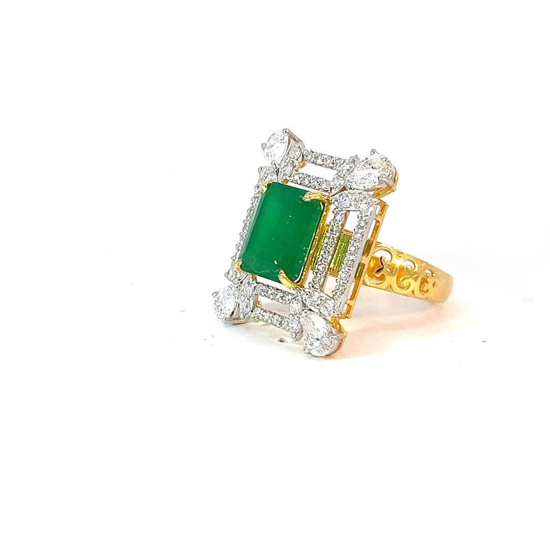 DIAMOND RING