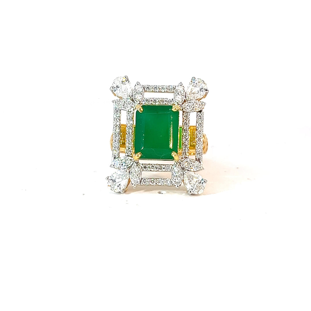 DIAMOND RING