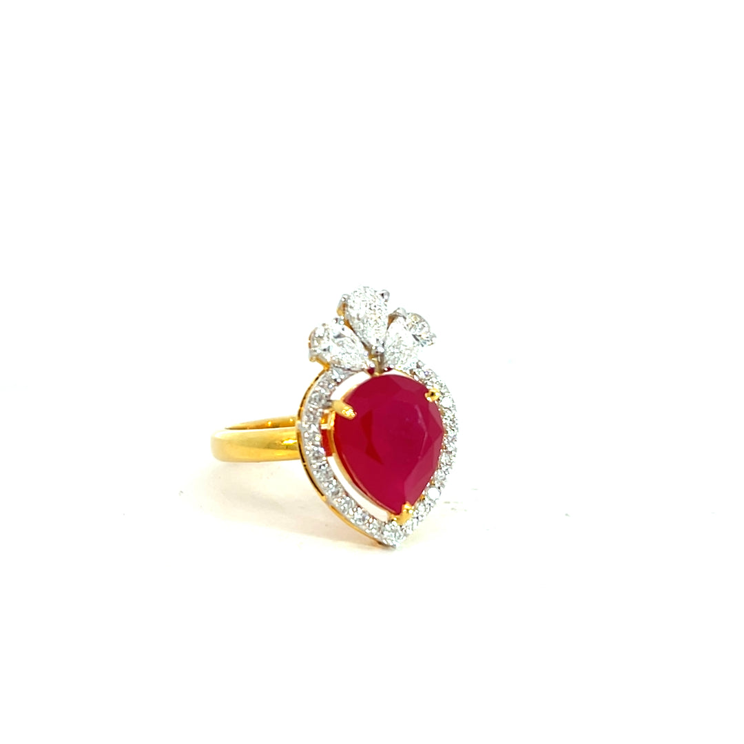 DIAMOND RING