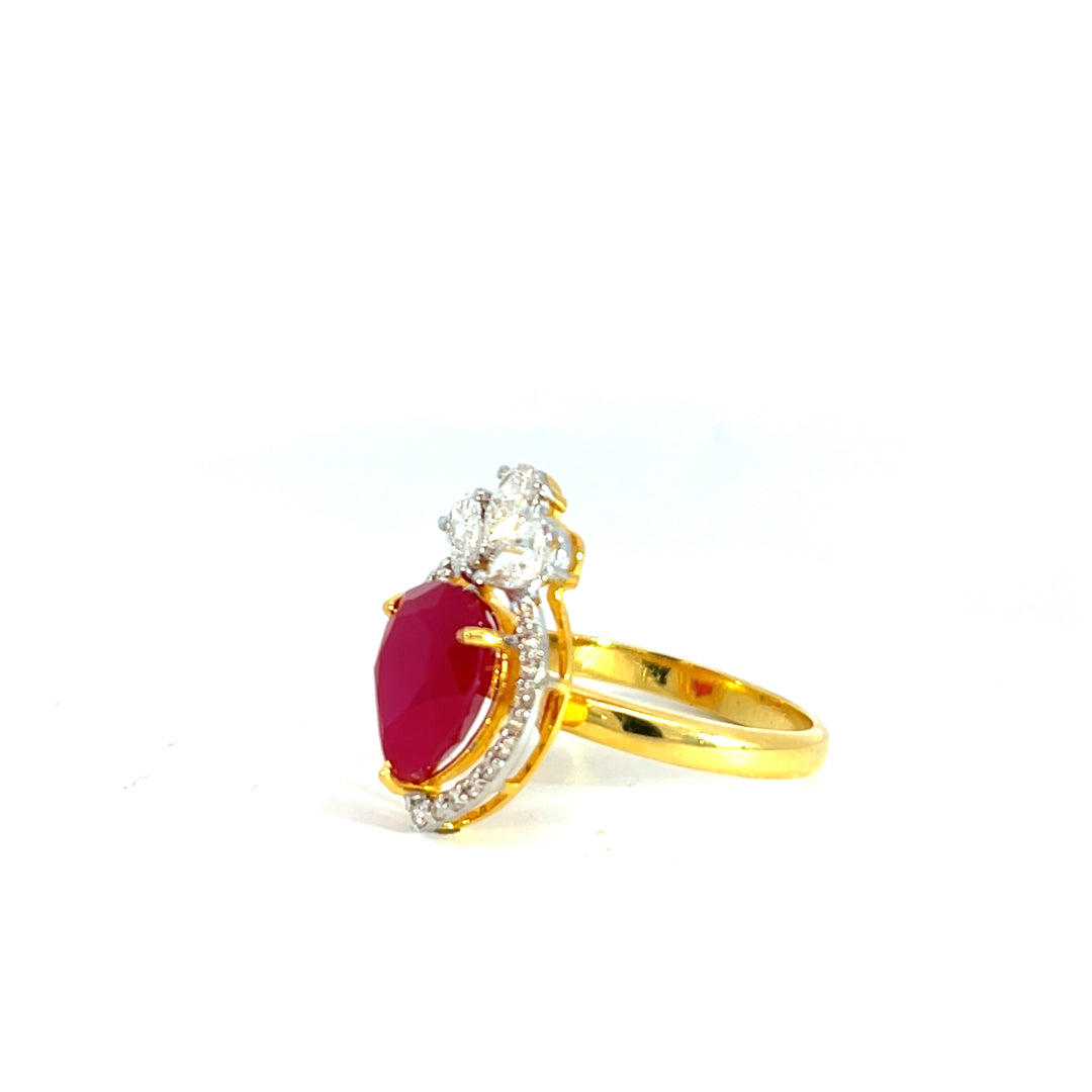 DIAMOND RING
